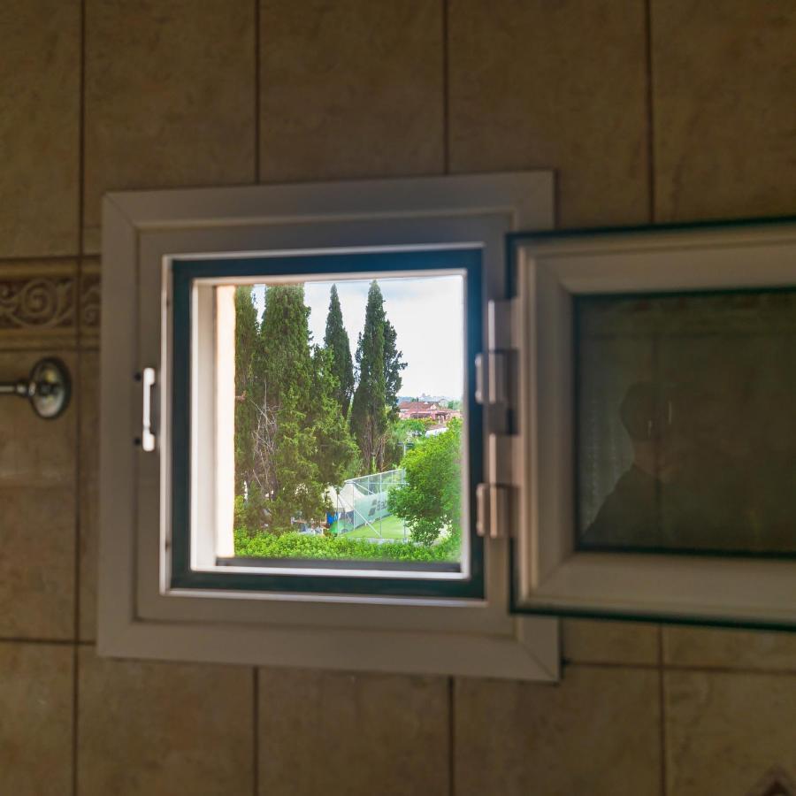 Julia΄S Apartment Alepou Екстериор снимка
